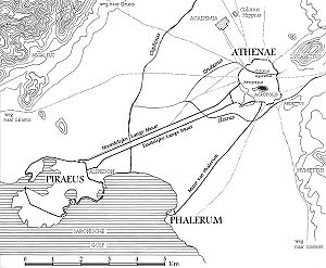 Mappa dell'Antica Atene. L'Accademia è a nord della città.