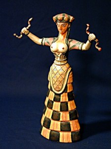 Dea dei Serpenti dal Tesoro Sacro del palazzo di Cnosso, 1600 a.C.