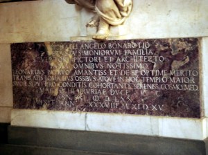 Lapide tomba di Michelangelo 